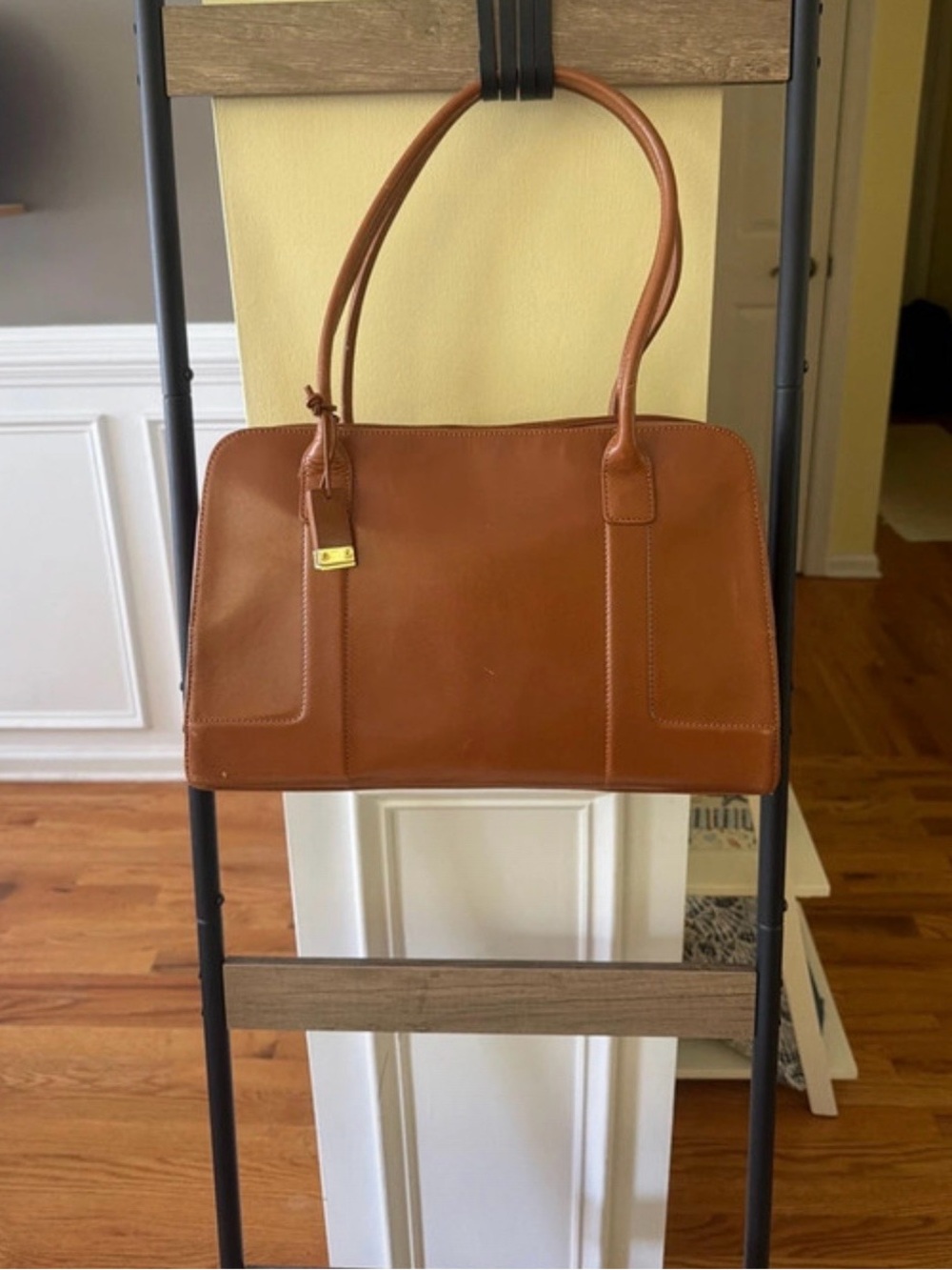 Etienne Aigner Tan Leather Shoulder Bag